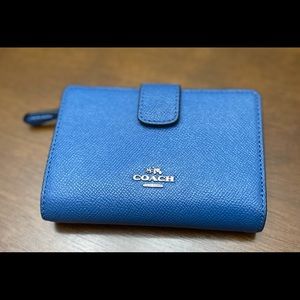 Women’s bifold wallet